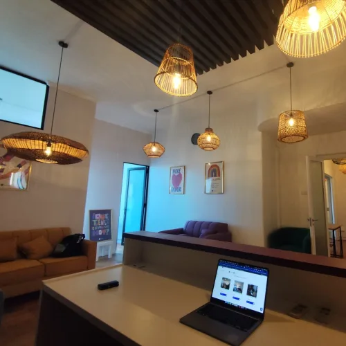 Sala de consulta de nuestra sucursal de Santiago Centro