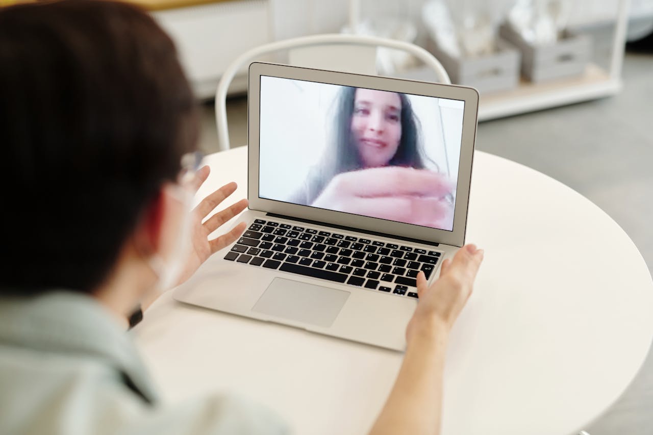 La Psicología online: Rompiendo barreras para tu bienestar emocional